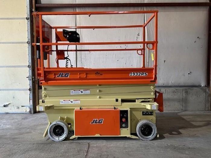 Used 2014 JLG 1932RS