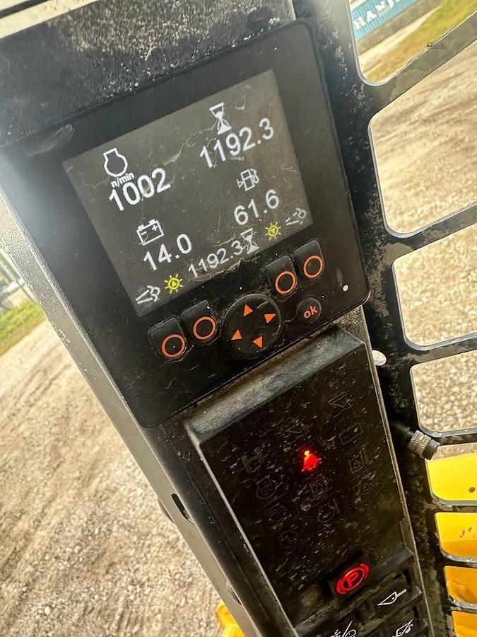 Used 2023 GEHL RT165