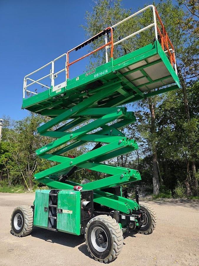 Used 2018 JLG 430LRT