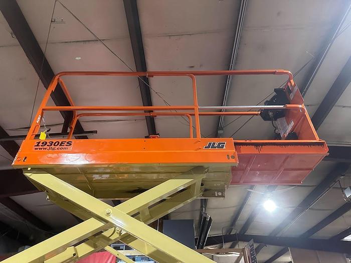 Used 2016 JLG 1930ES
