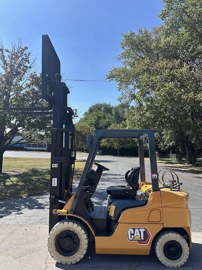 Used 2013 MITSUBISHI FG25N