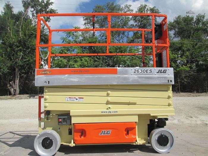 Used 2015 JLG 2630ES