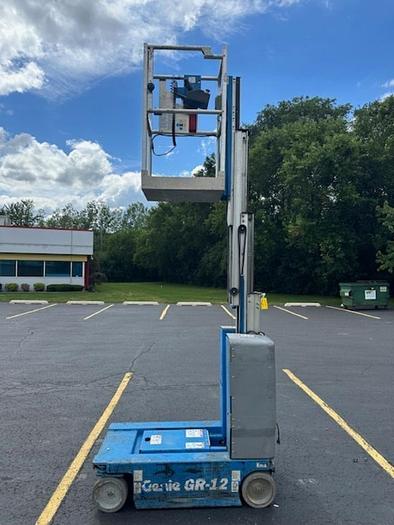 Used 2016 GENIE GR12