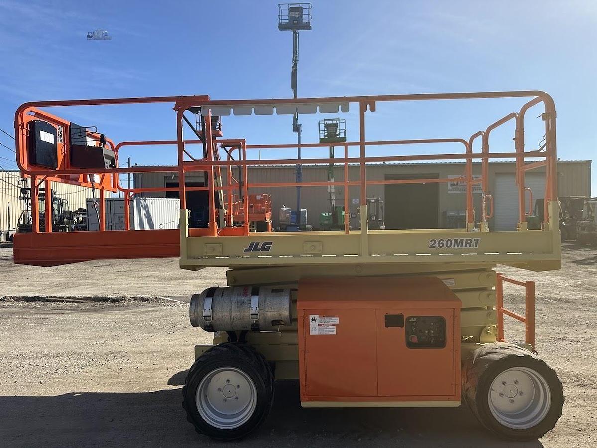 Used 2016 JLG 260MRT