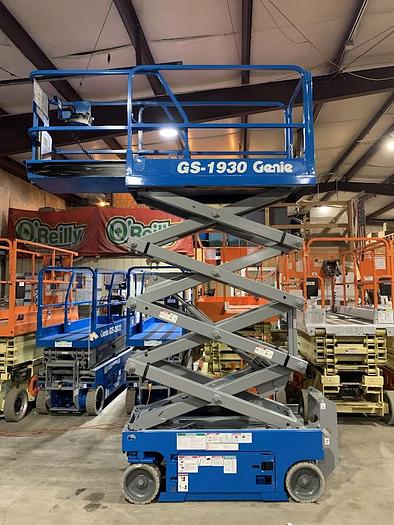 Used 2013 GENIE GS-1930