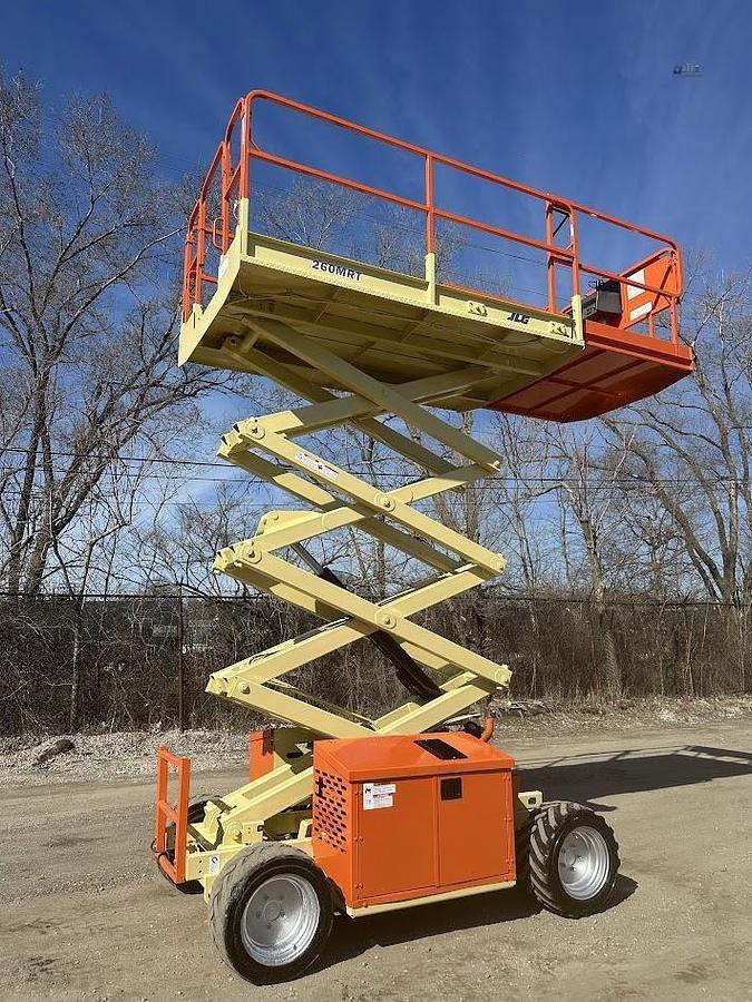Used 2016 JLG 260MRT