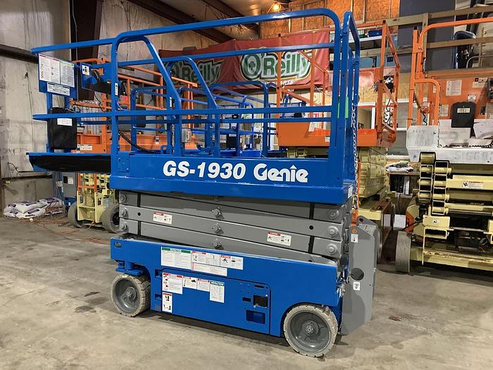 Used 2013 GENIE GS-1930