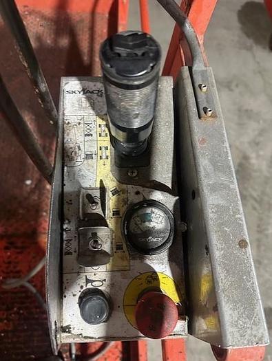 Used 2016 SKYJACK SJIII4632