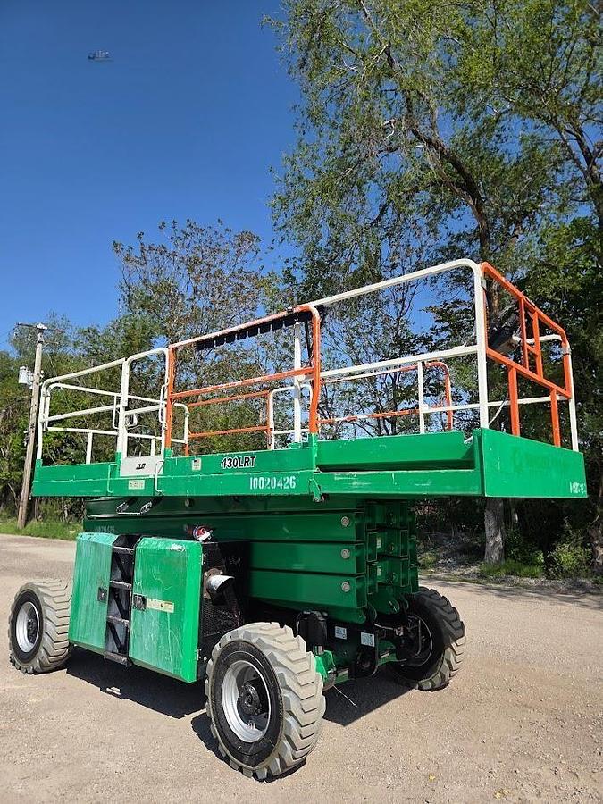 Used 2018 JLG 430LRT