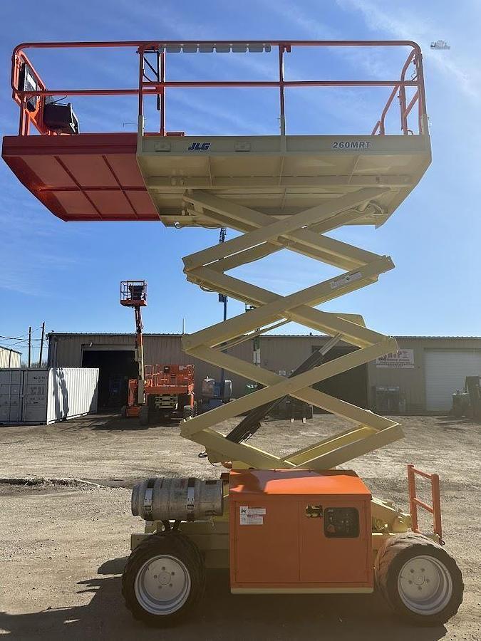 Used 2016 JLG 260MRT
