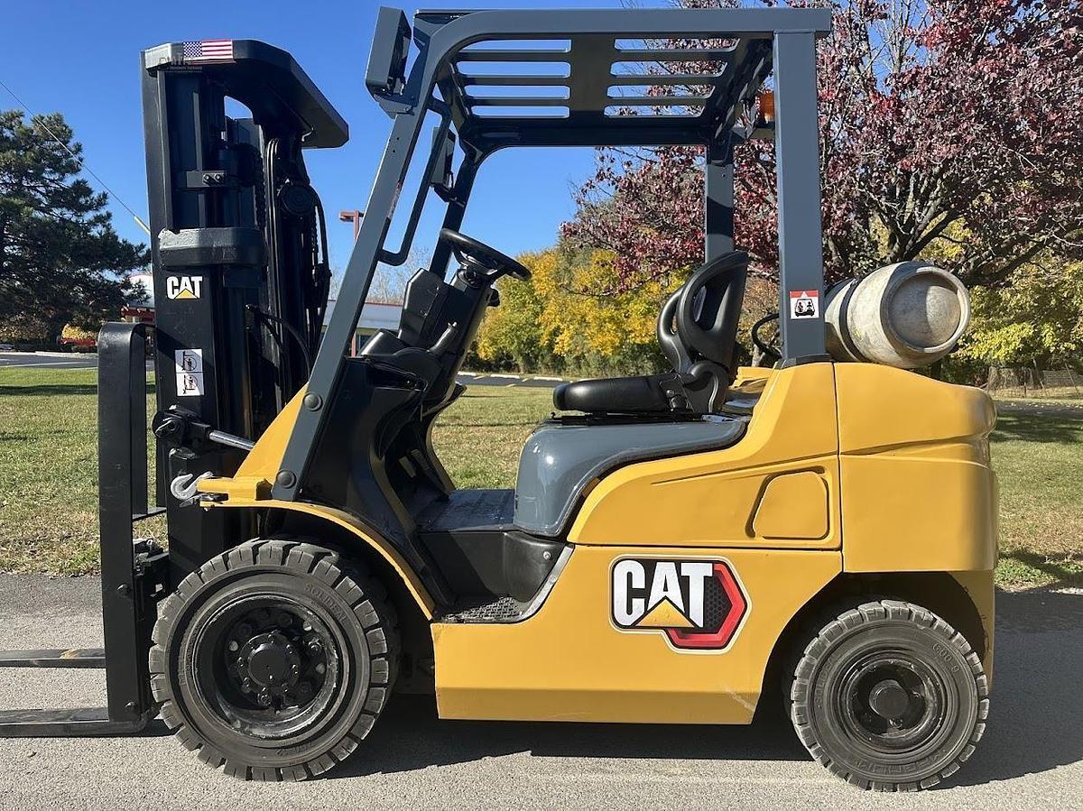 Used 2017 CATERPILLAR GP25N