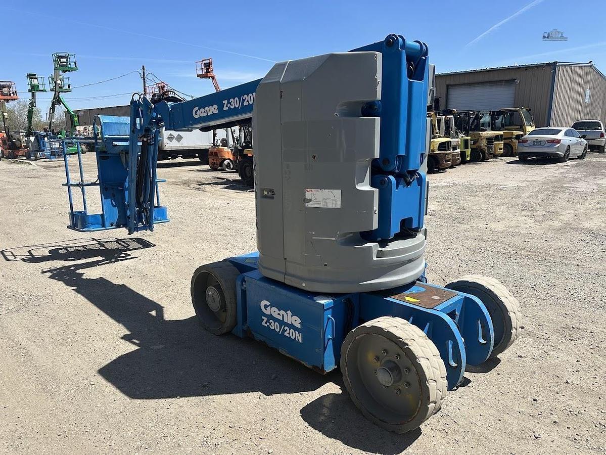 Used 2014 GENIE Z30/20N RJ