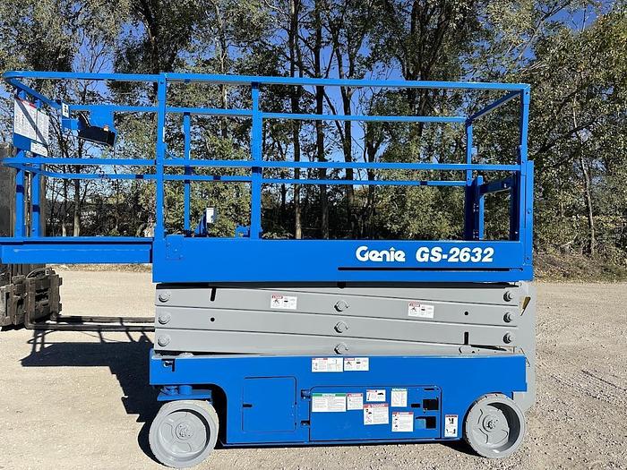 Used 2015 GENIE GS2632