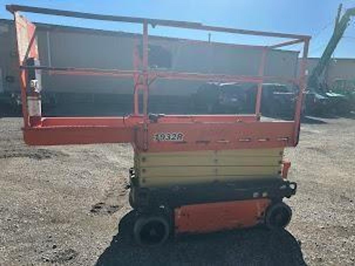 Used 2018 JLG 1932R