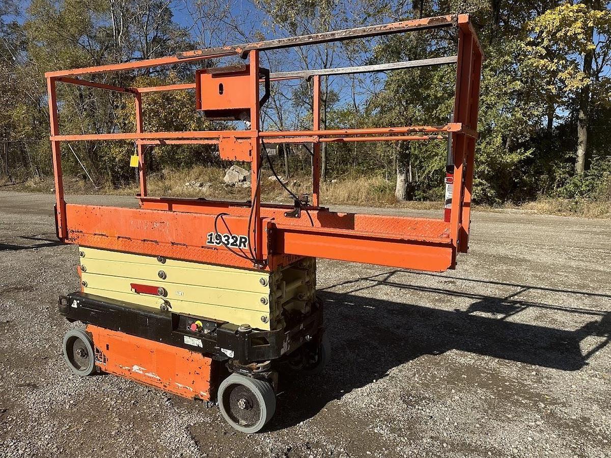 Used 2018 JLG 1932R