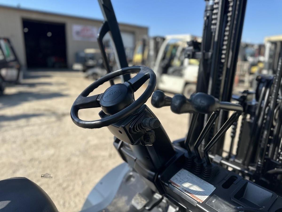 Used 2016 TOYOTA 8FG35U