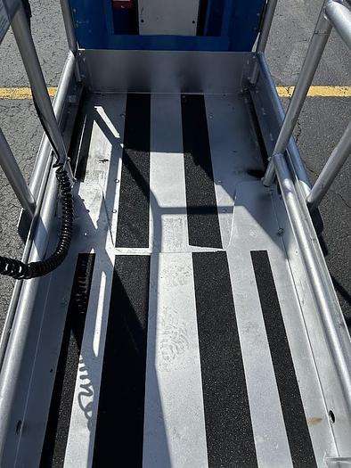 Used 2016 GENIE GR20