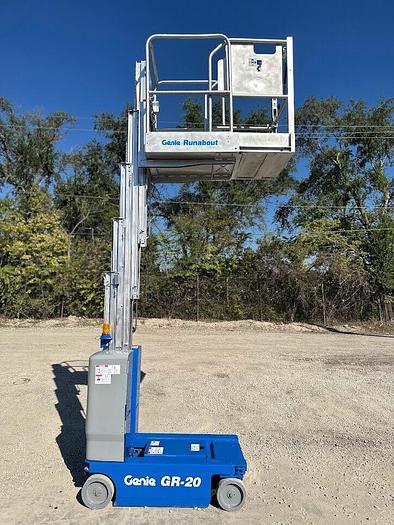 Used 2013 GENIE GR20