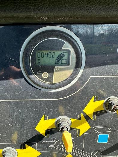 Used 2012 JLG E300AJP