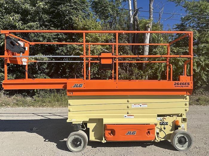Used 2017 JLG 2646ES