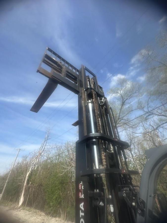 Used 2017 TOYOTA 8FD45U