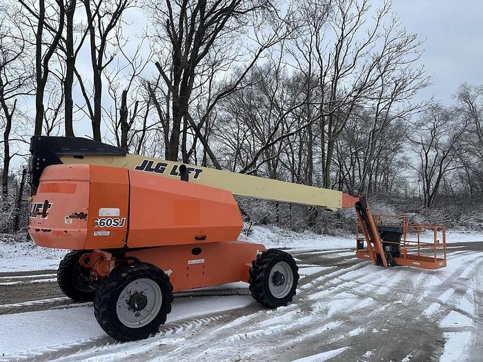 Used 2017 JLG 660SJ