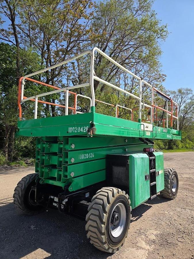 Used 2018 JLG 430LRT
