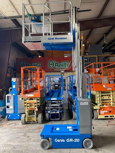 Used 2012 GENIE GR20