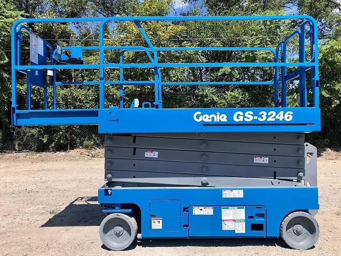 Used 2014 GENIE GS3246