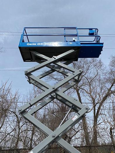 Used 2013 GENIE GS-2632