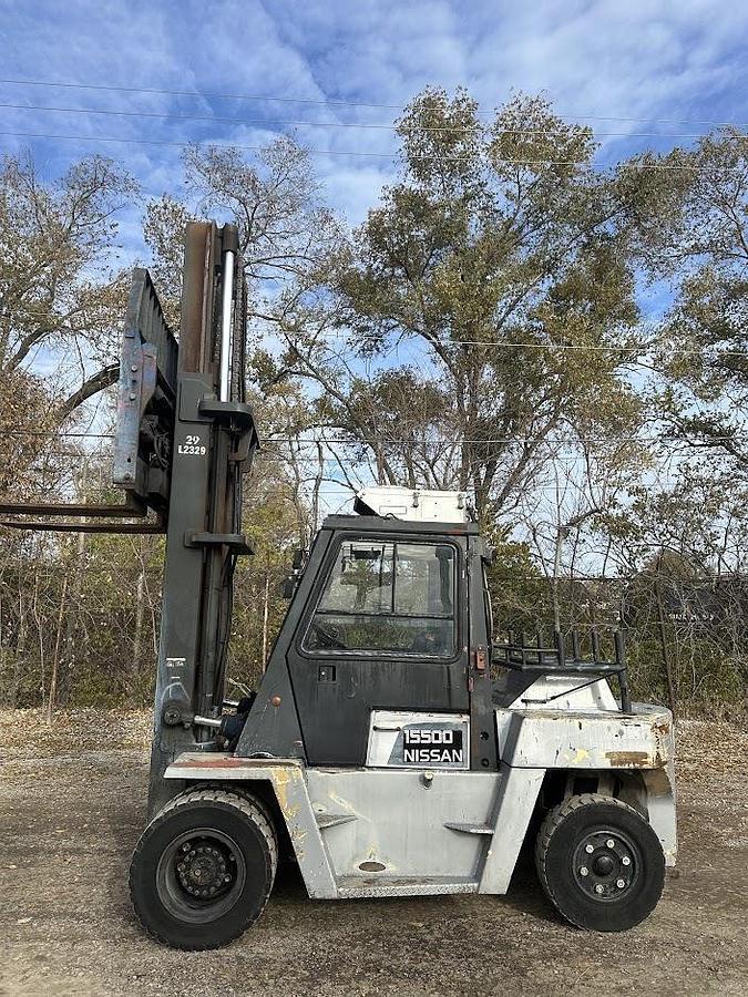 Used NISSAN VF05H70V