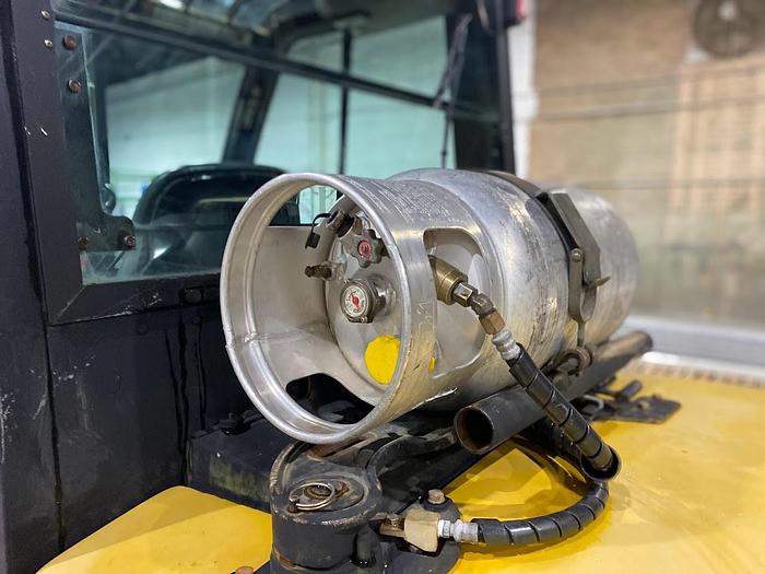 Used 2015 YALE GLP120VX