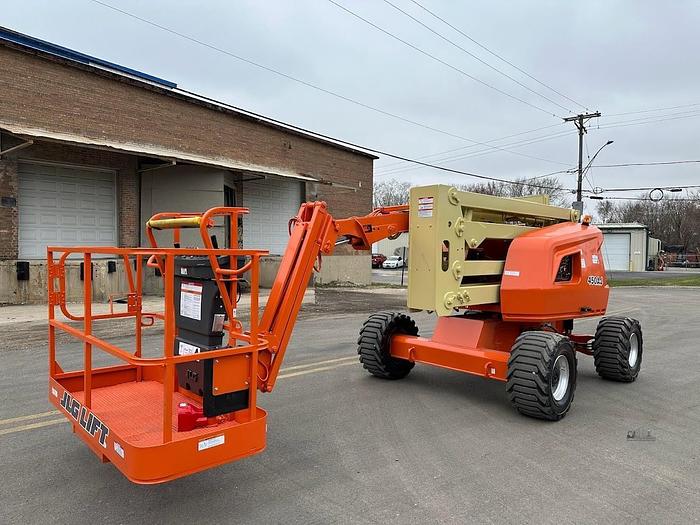 Used 2016 JLG 450AJ