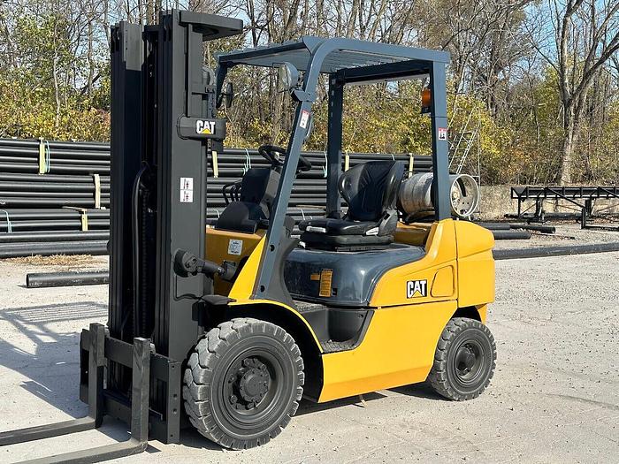 Used MITSUBISHI CATERPILLAR FG25N