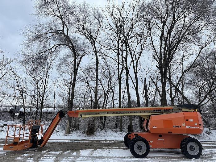 Used 2017 JLG 660SJ