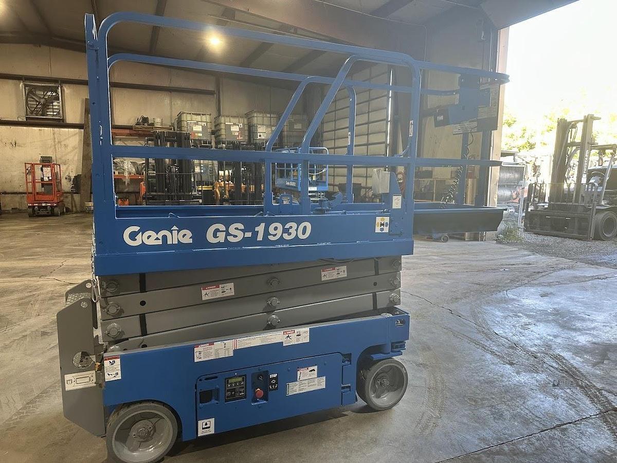 Used 2018 GENIE GS1930
