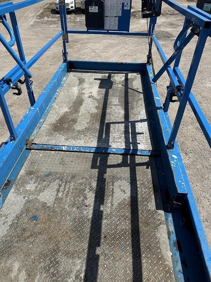 Used 2013 GENIE GS4069RT