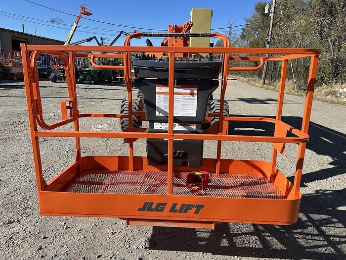 Used 2014 JLG 450AJ