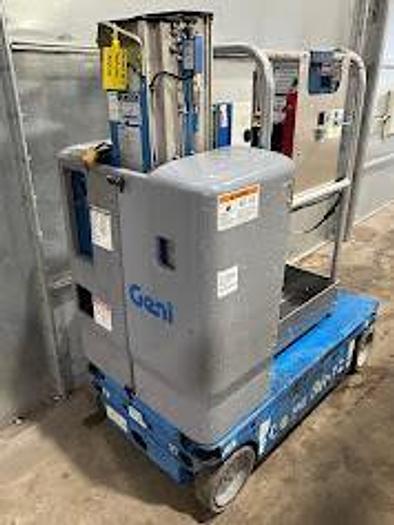 Used 2015 GENIE GR12