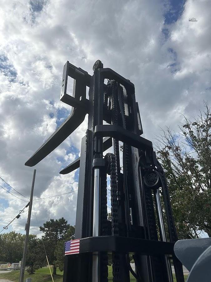 Used MITSUBISHI FGC30N