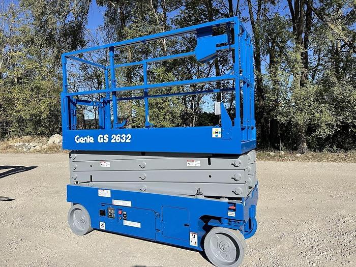 Used 2015 GENIE GS2632
