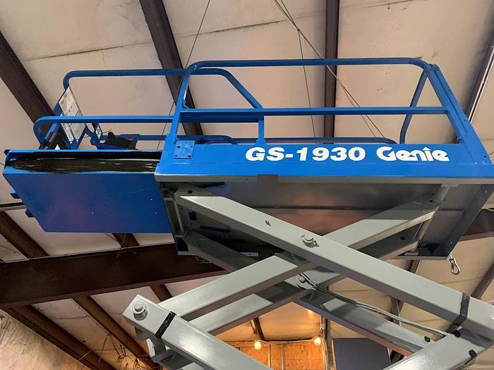 Used 2013 GENIE GS-1930