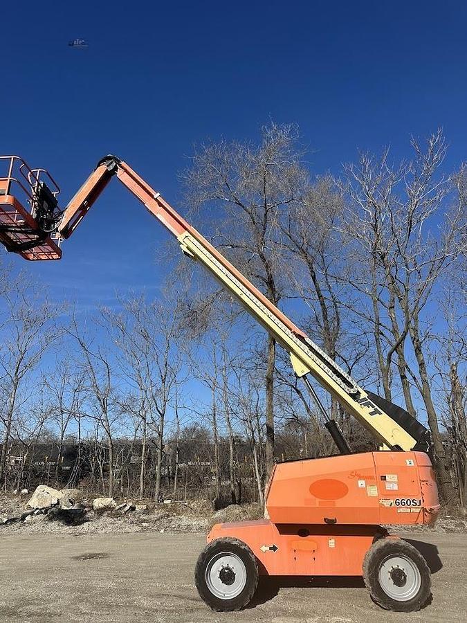 Used 2014 JLG 660SJ