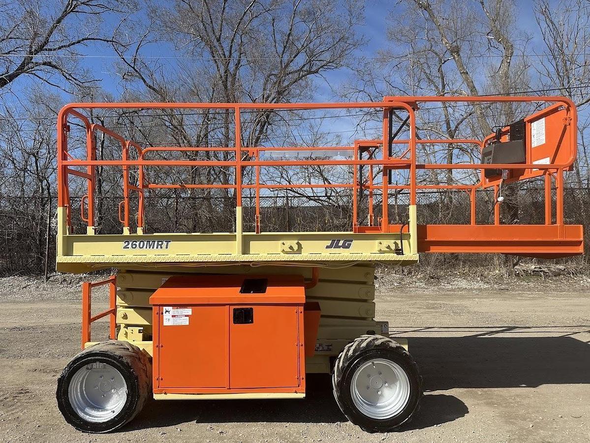Used 2016 JLG 260MRT