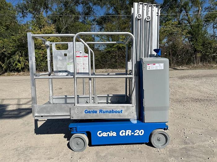 Used 2013 GENIE GR20