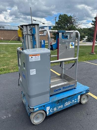 Used 2016 GENIE GR12