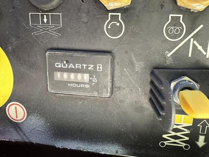 Used 2015 JLG 260MRT