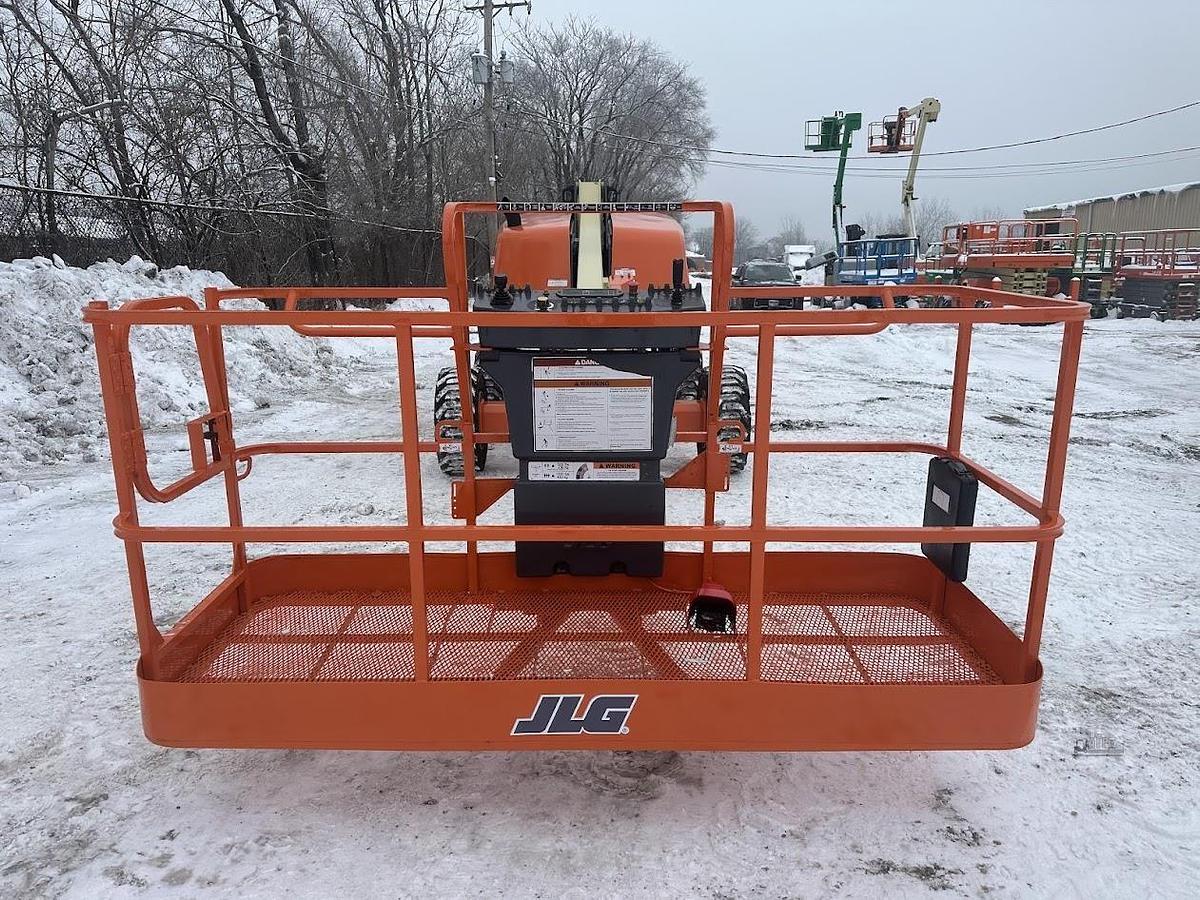 Used 2015 JLG 400S