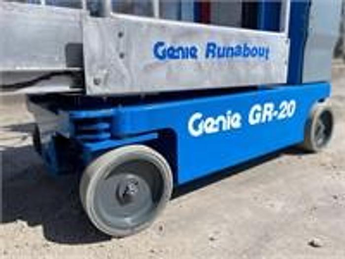 Used 2018 GENIE GR20