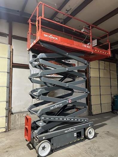 Used 2016 SKYJACK SJIII4632